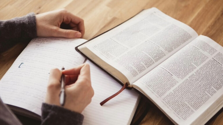 Unlocking the Bible: A Study Guide